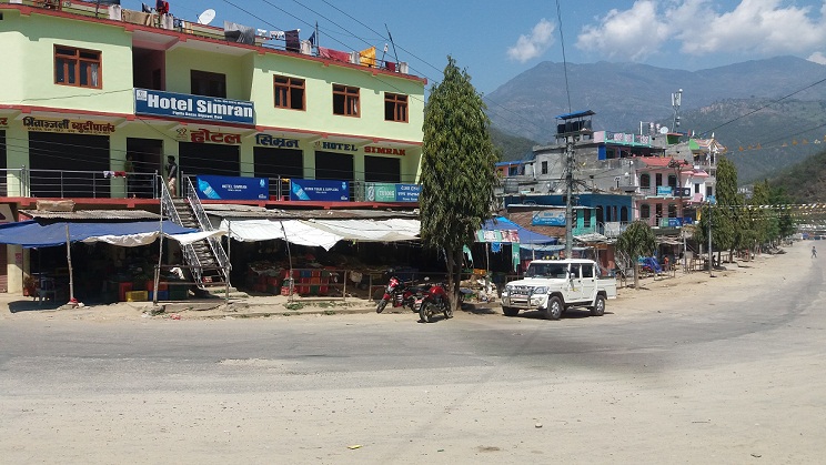 तराईमा कोरोना संक्रमण, पहाडमा ह्वात्तै बढ्यो सन्त्रास