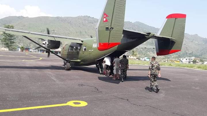 दिपायल सिलगढी नगरपालिकाकी मेयरको स्वास्थ्यमा समस्या, सेनाको जहाजबाट काठमाण्डौं लगियो