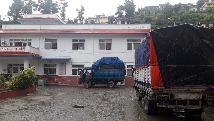 डोटीमा पिसिआर मेशिन पुग्यो