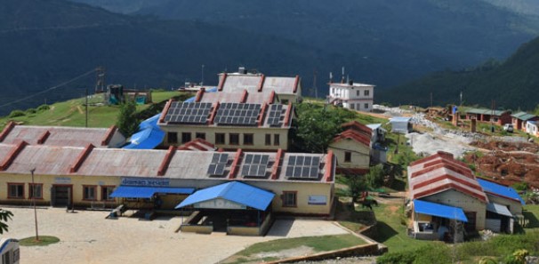 बयालपाटा अस्पतालमा स्वास्थ्यकर्मीमा कोरोना देखिएपछि आकस्मिक बाहेकका सेवा बन्द