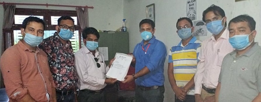 प्रेस युनियनमा आबद्ध पत्रकारको पूर्वमन्त्री बलायरद्वारा कोरोना बिमा