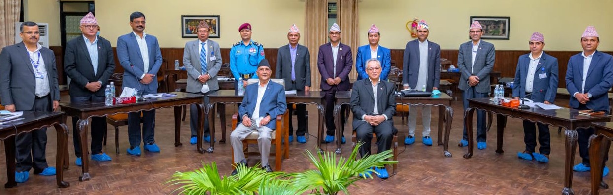 कोरोना संक्रमित मन्त्रीले प्रधानमन्त्री, गृहमन्त्रीलाई समेत भेटेका थिए