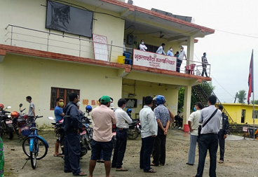 शुक्लाफाँटा नगरपालिका कर्मचारी आन्दोलित