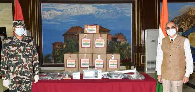 भारत सरकारको तर्फबाट नेपाली सेनालाई १० थान भेन्टिलेटर हस्तान्तरण