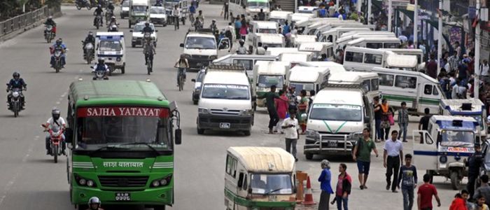 सवारीसाधनमा जोर–बिजोर, राति ९ बजेपछि हिँडडुलमा रोक