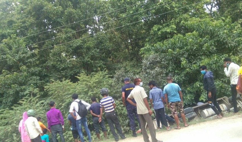 पूर्वपश्चिम राजमार्गमा बस दुर्घटना हुँदा ८ जना घाईते