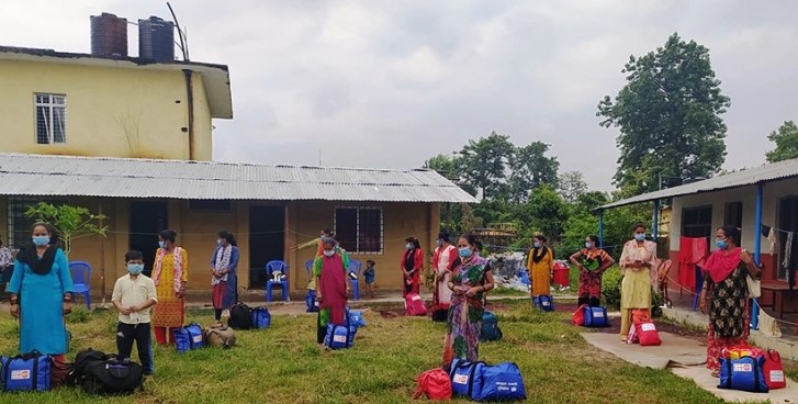 धनगढीको आइसोलेसनबाट १७ जना कोरोना जितेर घर फर्किए