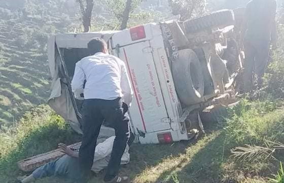 जिप दुर्घटना हुँदा बैतडीमा १० जना घाइते