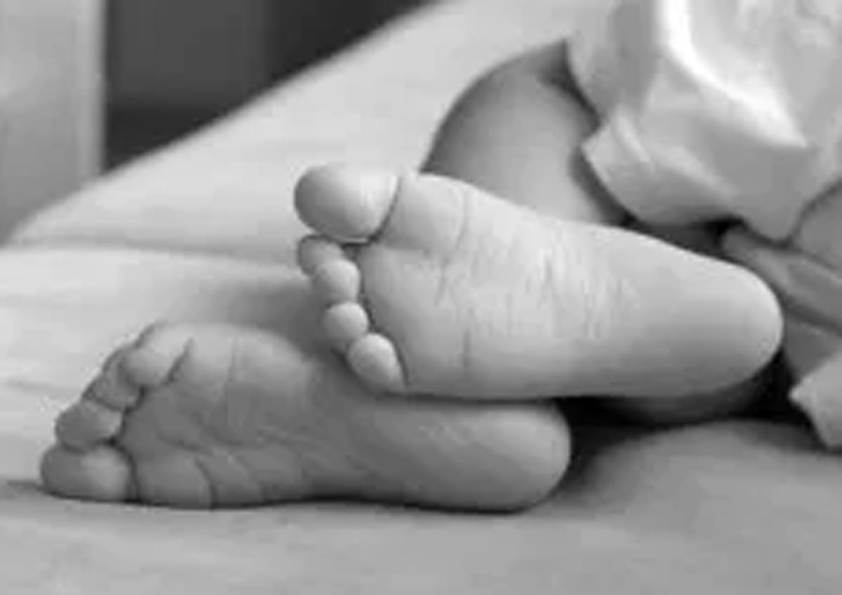 डोटीमा कारको ठक्करबाट बालकको मृत्यु