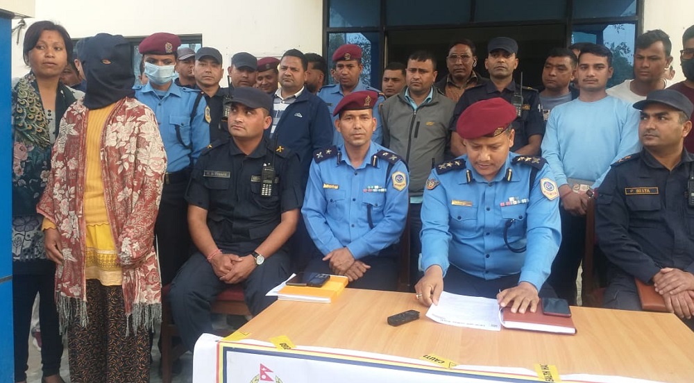 व्यापारीको हत्यामा संलग्‍न युवती सार्वजनिक, ‘सताउने गरेकाले हत्या योजना’