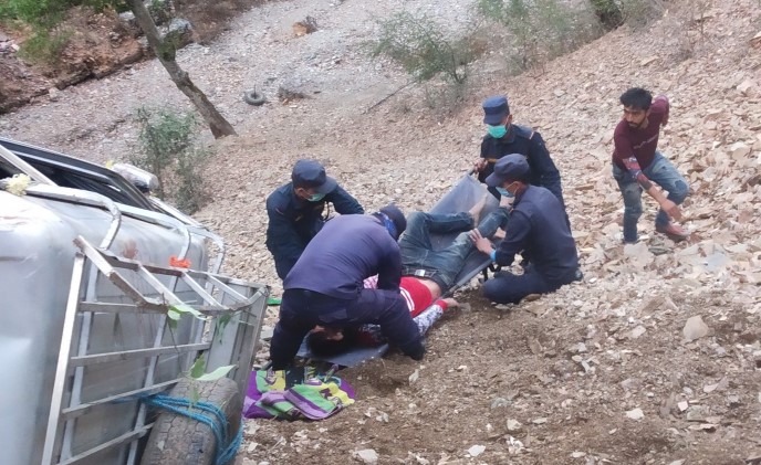 जन्ती बोकेको जिप दुर्घटना हुँदा १ जनाको मृत्यु, बेहुला–बेहुलीसहित ११ जना घाइते