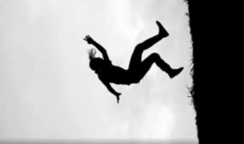 भिरबाट लडेर डोटीमा एक महिलाको मृत्यु