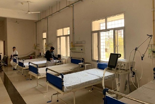 संक्रमितहरु संस्थागत आइसोलेशनमा बस्नै मान्दैनन्