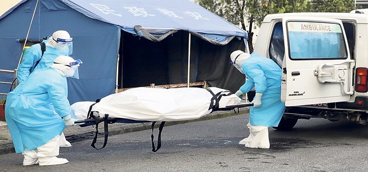 कैलालीमा अक्सिजन नपाएर ज्यान गुमाउँदै कोरोना संक्रमित