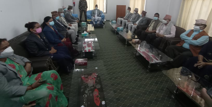 सुदूरपश्चिम प्रदेशको मन्त्रिपरिषद् फेरबदल, ५ मन्त्रीसहित ४ राज्यमन्त्रीले लिए शपथ