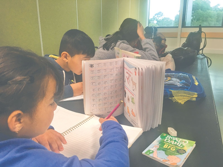 विद्यालय बन्दको असर : साना बालबालिकाले क, ख बिर्सिए