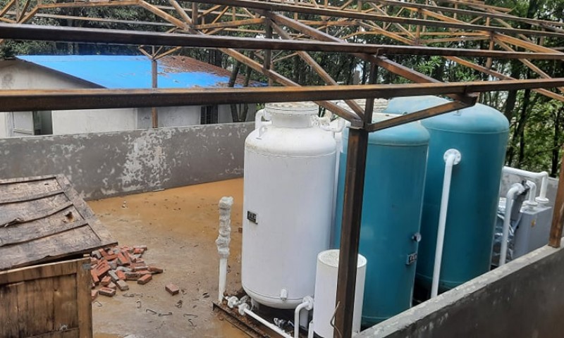 डडेल्धुरा अस्पतालमा अक्सिजन प्लान्ट जडानको काम सुरु