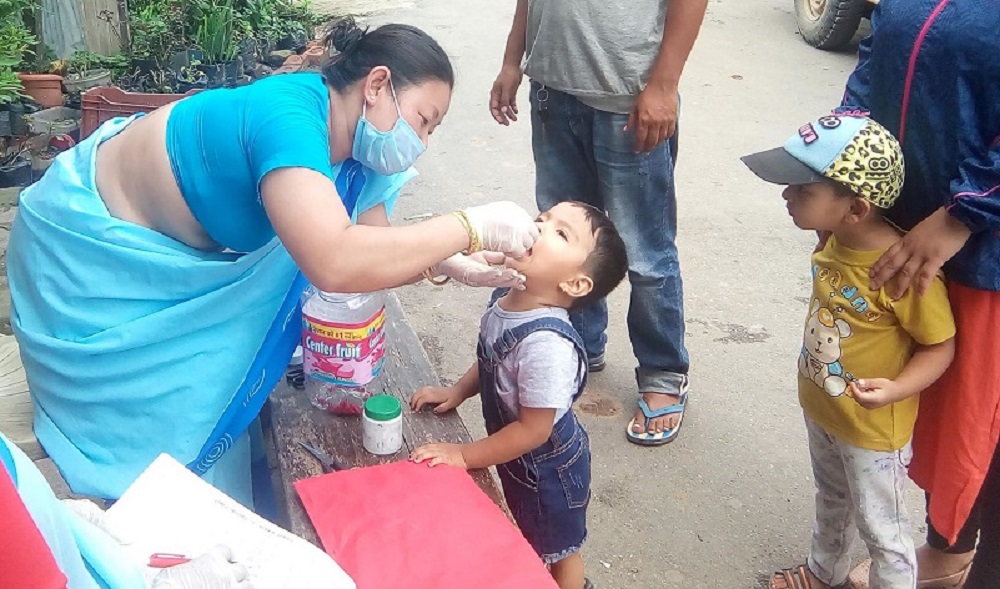 आजबाट बालबालिकालाई भिटामिन ‘ए’ र जुकाको औषधि खुवाउने