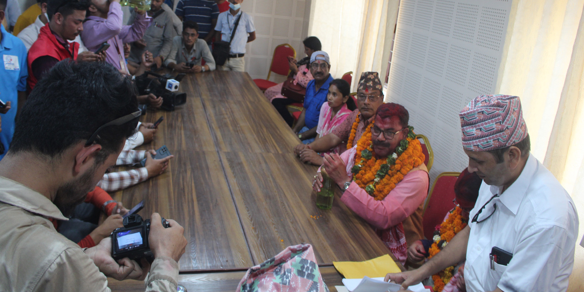 धनगढी उपमहानगरपालिकामा मेयरमा १० र उपमेयरमा ७ जनाको उम्मेदवारी