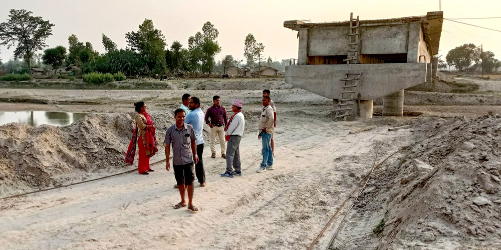 एघार वर्षसम्म पनि पुल नबनेपछि ठेक्का तोड्ने तयारी