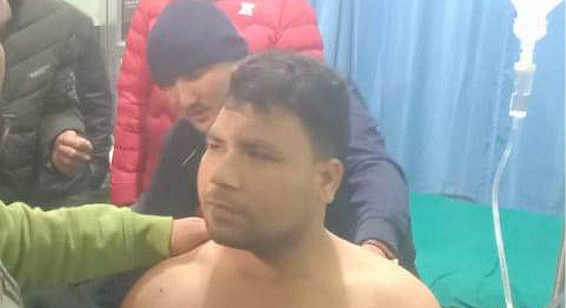 कैलालीमा गोली चल्यो : अज्ञात समूहको गोली लागेर सुन व्यवसायी घाइते