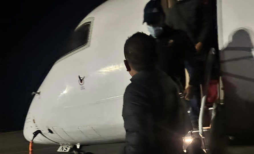 सांसद चौधरीलाई धनगढी ल्याइयो : प्रहरी हिरासतमा राखिने, उन्मुक्तिले दियो २४ घन्टे अल्टिमेटम