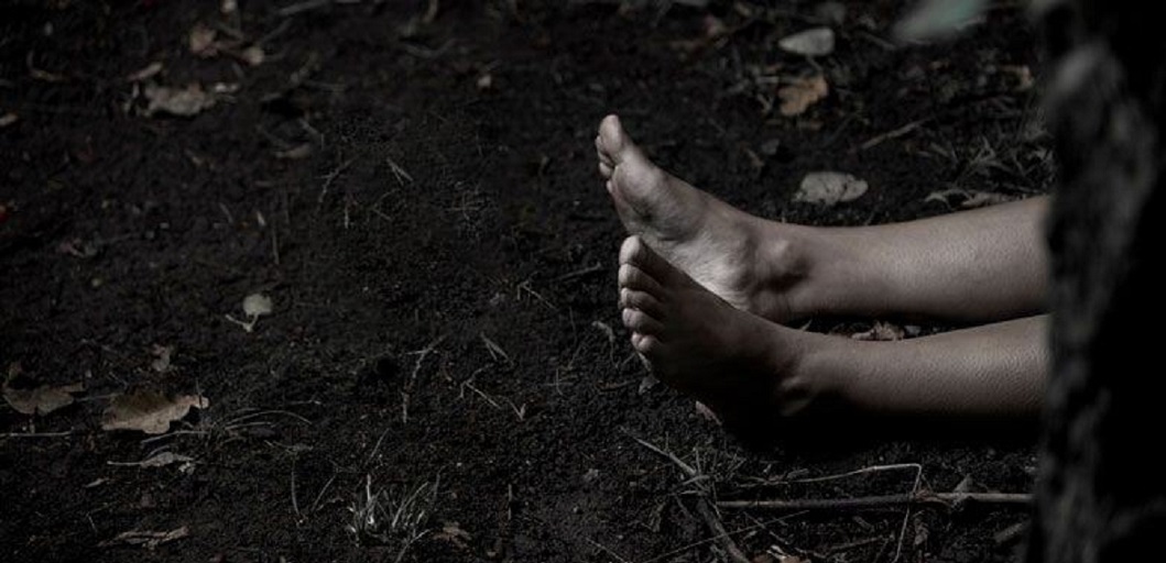 जंगलमा गाडेको अवस्थामा महिलाको शव भेटियो