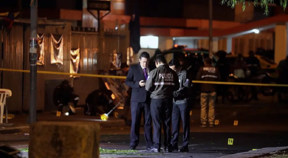 इक्वेडरमा राष्ट्रपतिका उम्मेदवार भिलाभिसेन्सोको गोली हानी हत्या