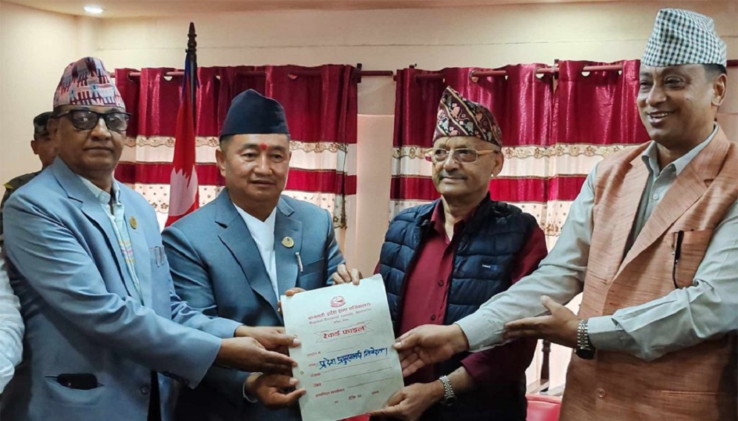 बागमती प्रदेशको मुख्यमन्त्रीमा कांग्रेसका बहादुर सिंह लामाद्वारा दाबी पेस