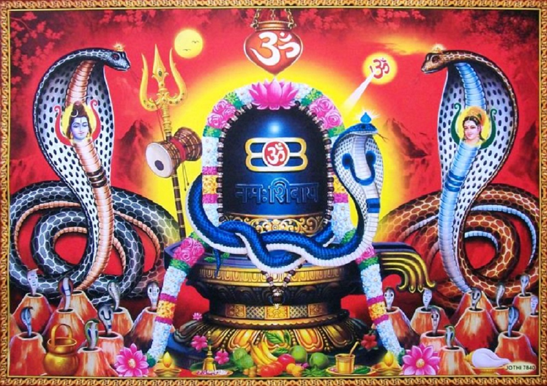 आज नागपञ्चमी, घरको मूलढोकामा नागको तस्वीर टाँसी पूजा गरिँदै
