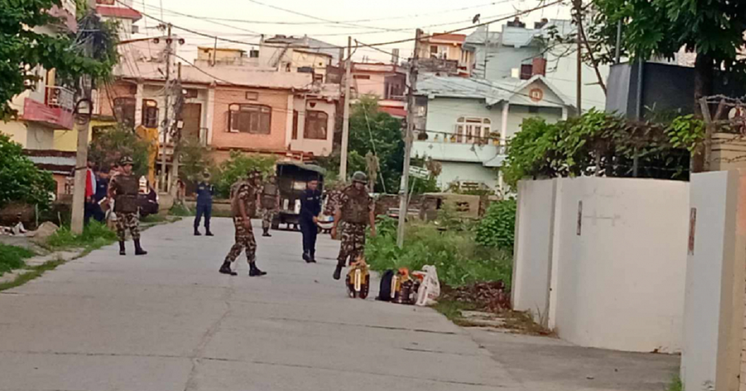 कांग्रेस सभापति देउवाको धनगढी घर अगाडि शंकाष्पद वस्तु फेला, नेपाली सेनाद्वारा निष्क्रिय