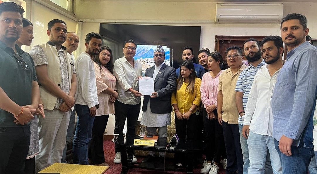 नेवि संघले हवाई शुल्क सर्वसुलभ बनाउन माग गर्दै गरायो सरकारको ध्यानाकर्षण