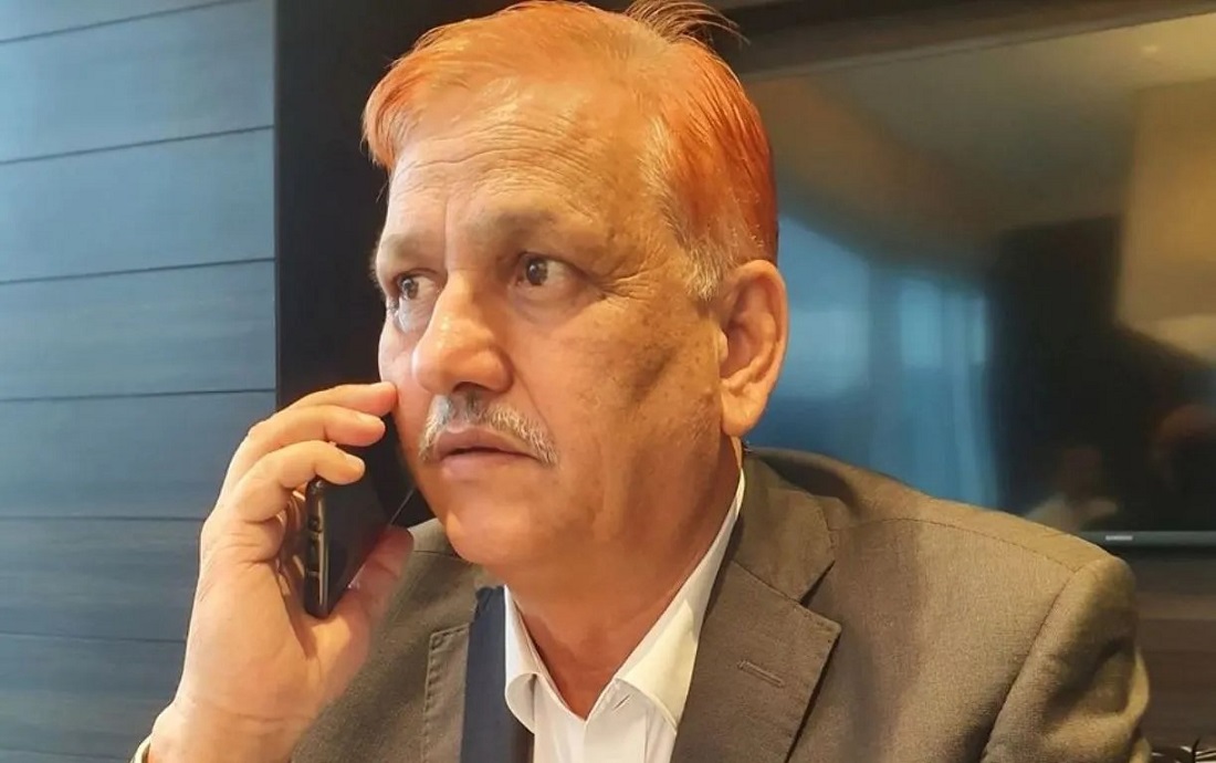 लेखराजको गृहपालिकाका ४६ जना पूर्वमाओवादीले छाडे एमाले, फर्किए माओवादीमै