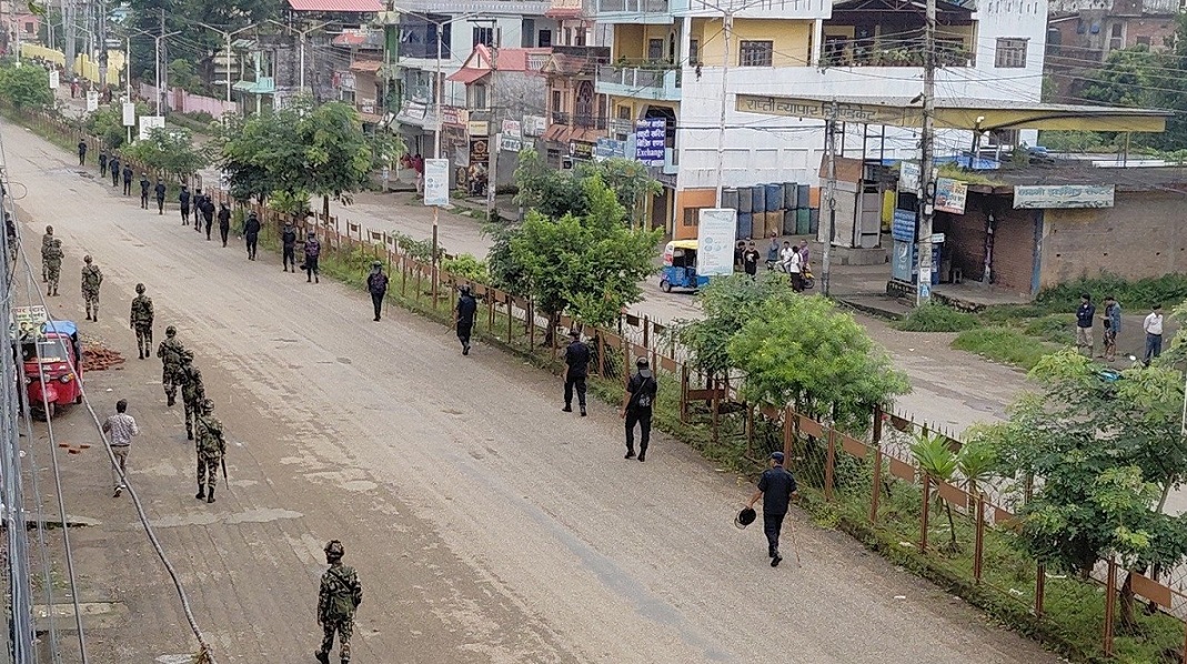 देशभर निषेधाज्ञा र कर्फ्यु, सेनाद्वारा सहयोगको अपिल