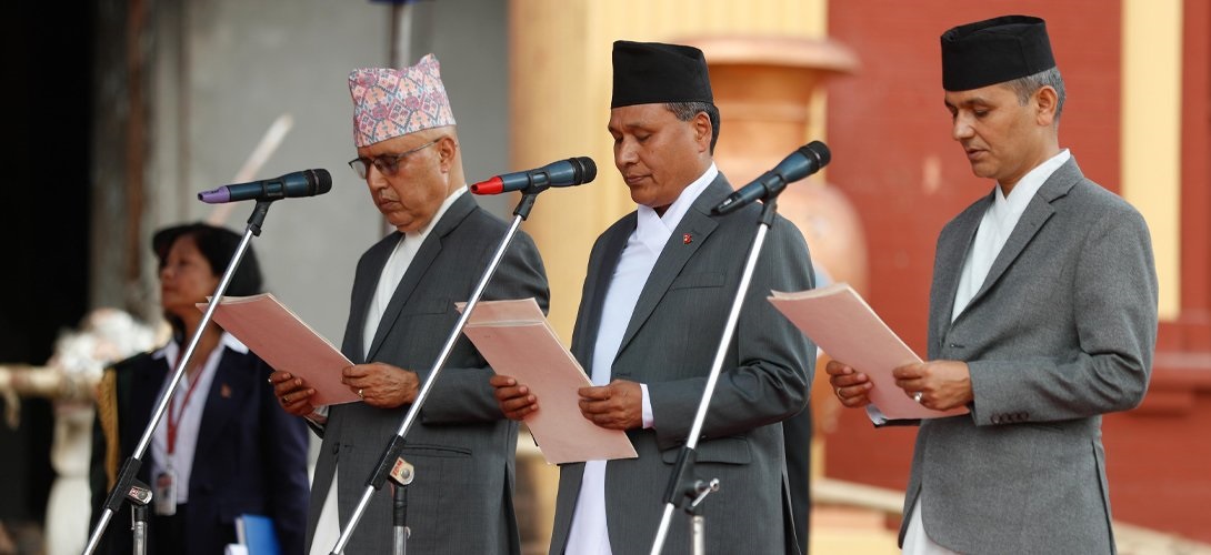 नवनियुक्त अर्थ, ऊर्जा र गृहमन्त्रीले लिए पद तथा गोपनीयताको शपथ