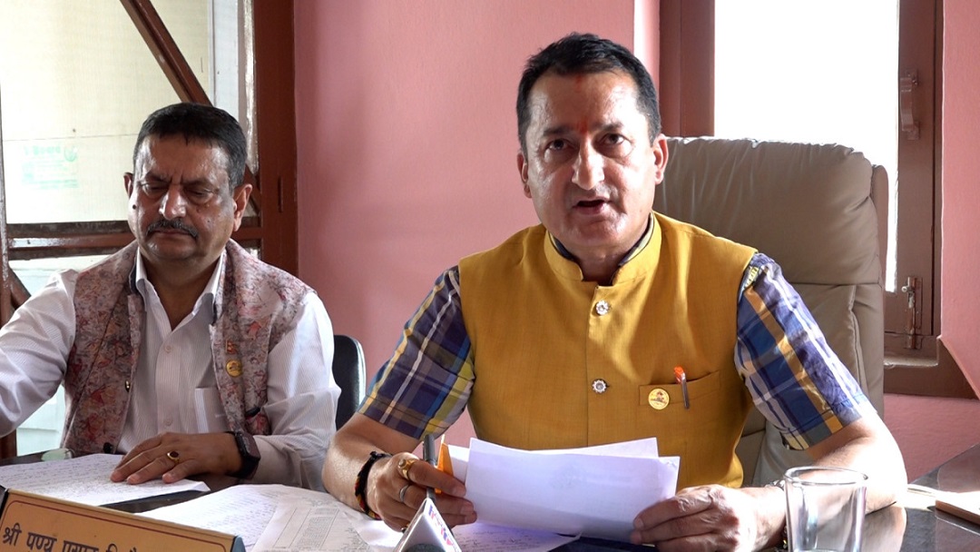 मानसरोवर जाने तीर्थयात्री बोकेका ४० बस सम्पर्कविहीन छन् : यातायात व्यवसायी राष्ट्रिय महासंघ