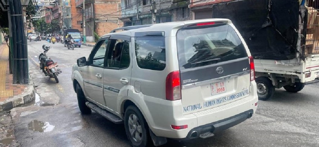 जबरालाई भेट्न मानव अधिकार आयोगलाई समेत रोक, ‘सुरक्षा थ्रेट’को प्रहरी दाबीमाथि प्रश्नै प्रश्न